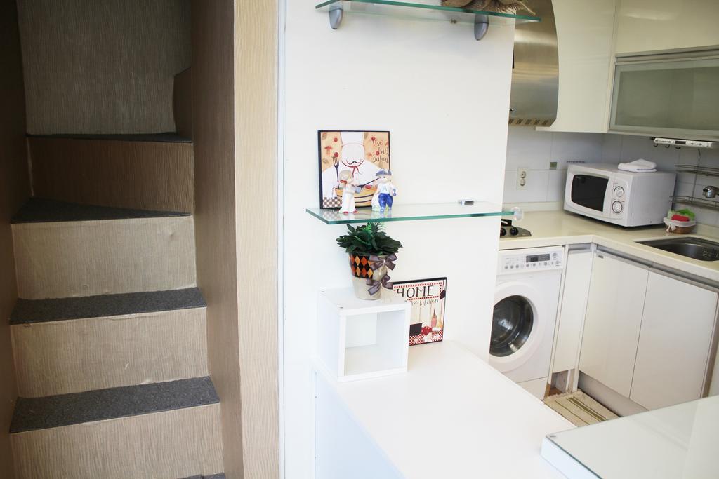 Mint Apartment Seoul